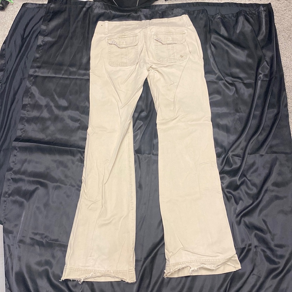 0R Khaki Abercrombie and Fitch Pants